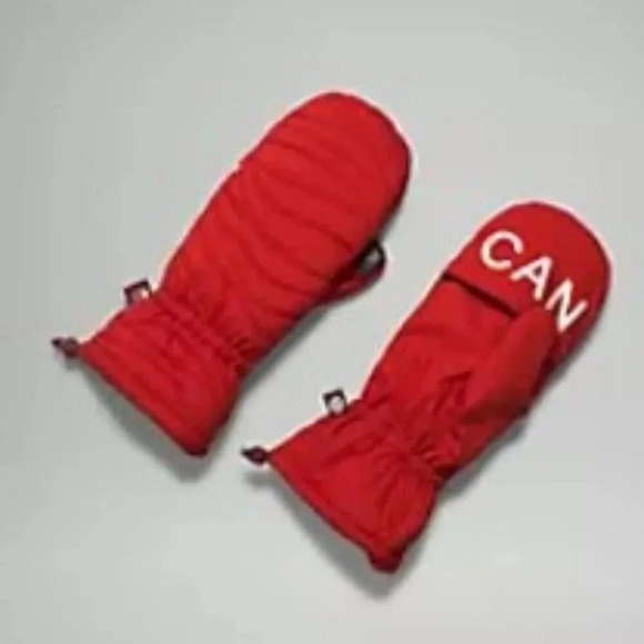 NWT Lululemon red Team Canada Quilted winter Mittens on String COC Logo L/XL - Picture 3 of 3